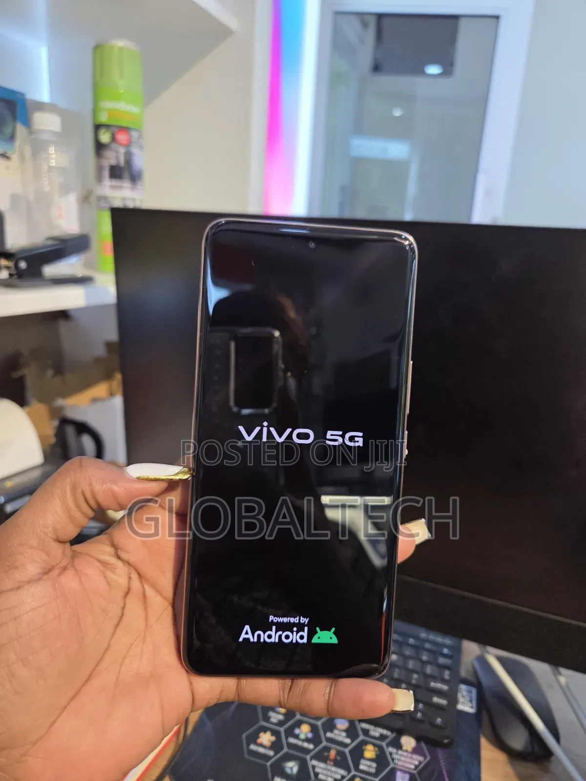 Vivo V60 256 GB Gray