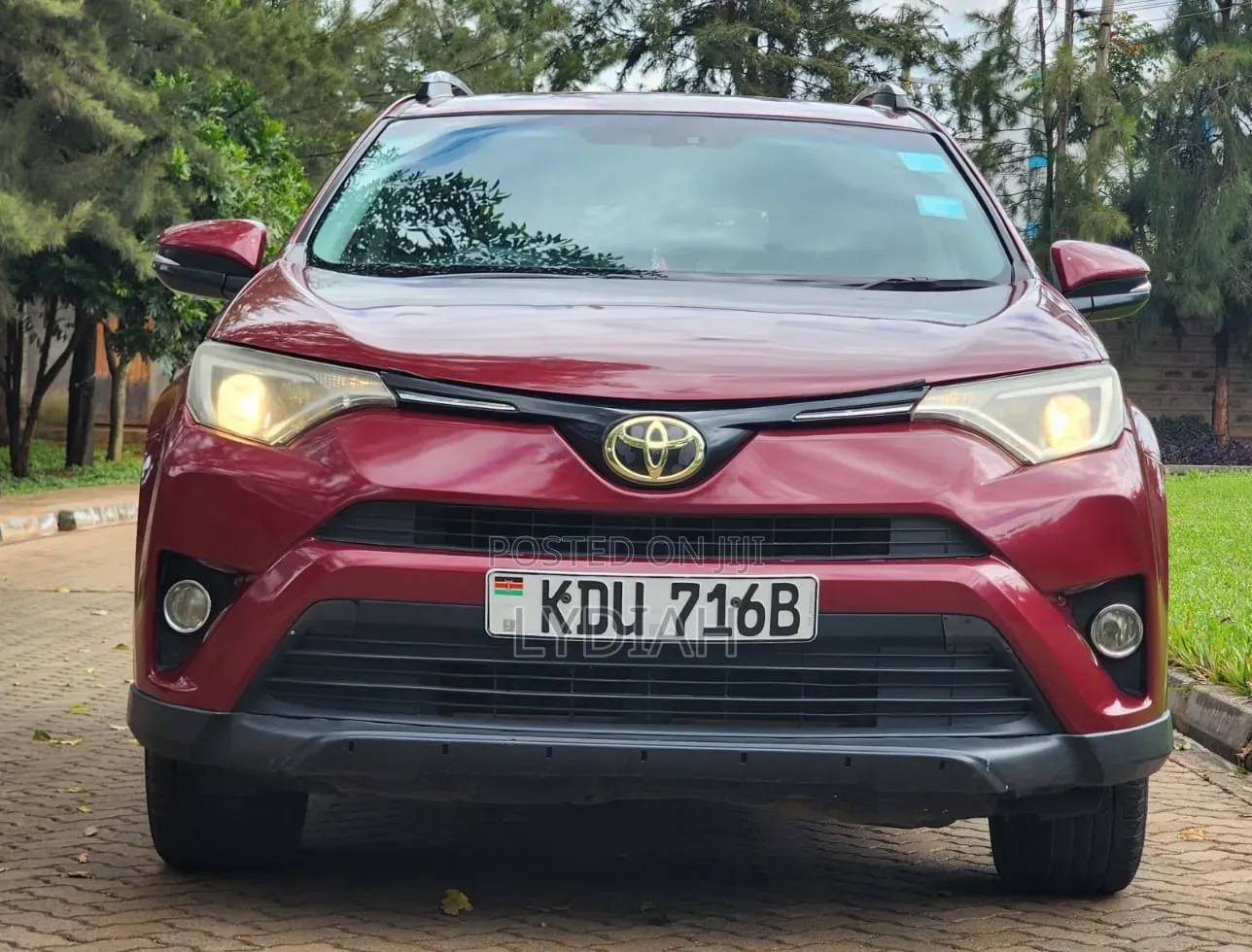 Toyota RAV4 2018 Red
