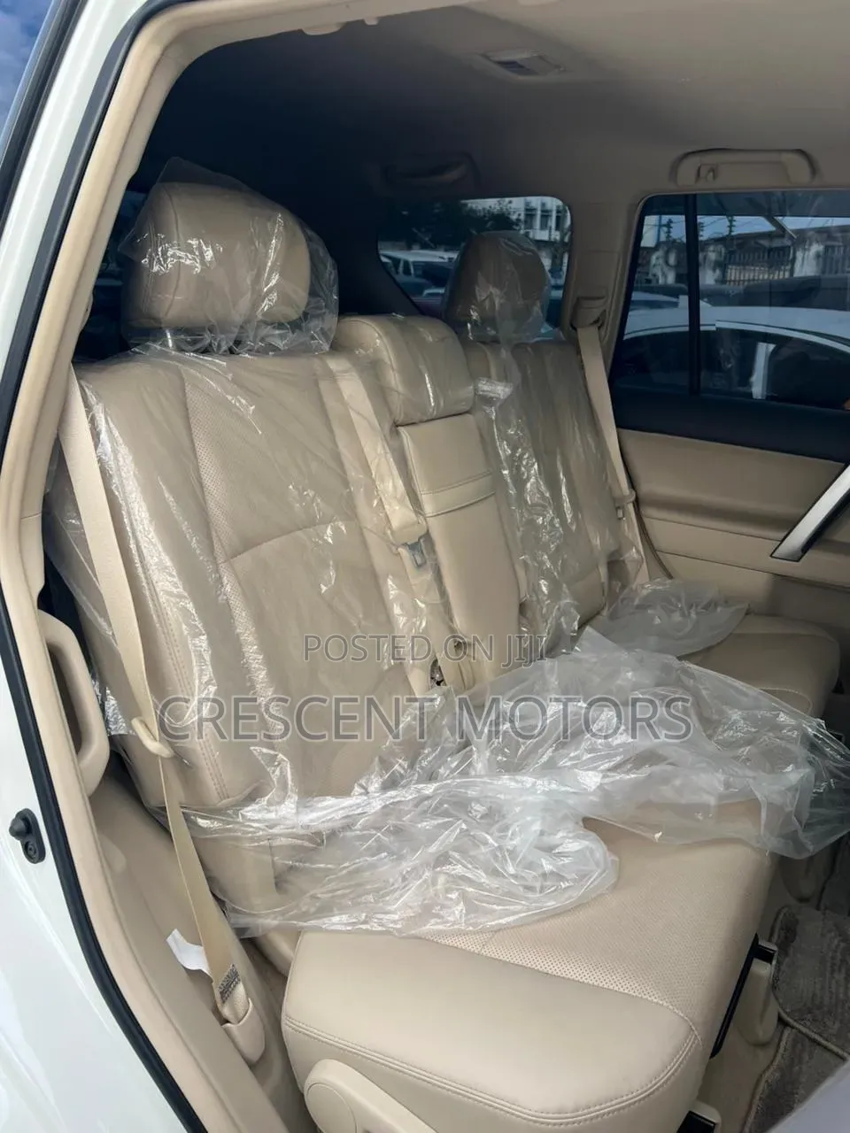 Toyota Land Cruiser Prado 2022 White