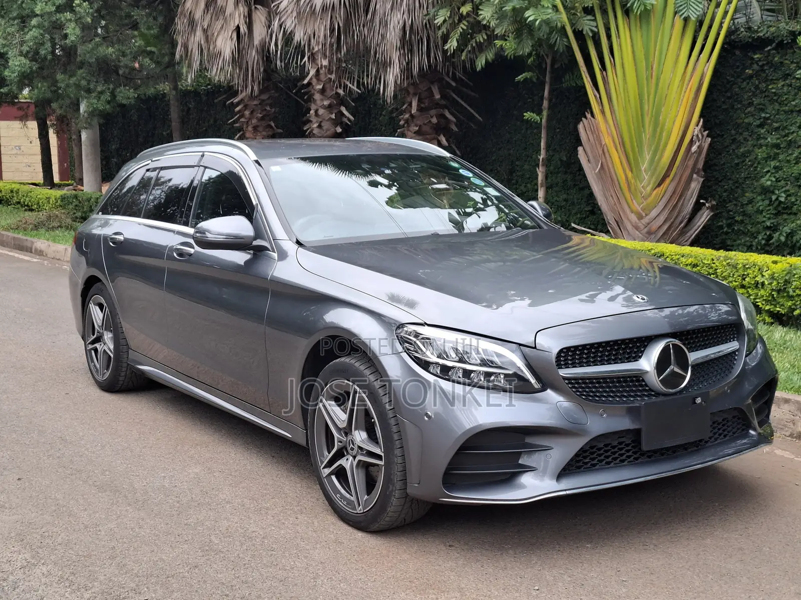 Mercedes-Benz C180 2019 Gray