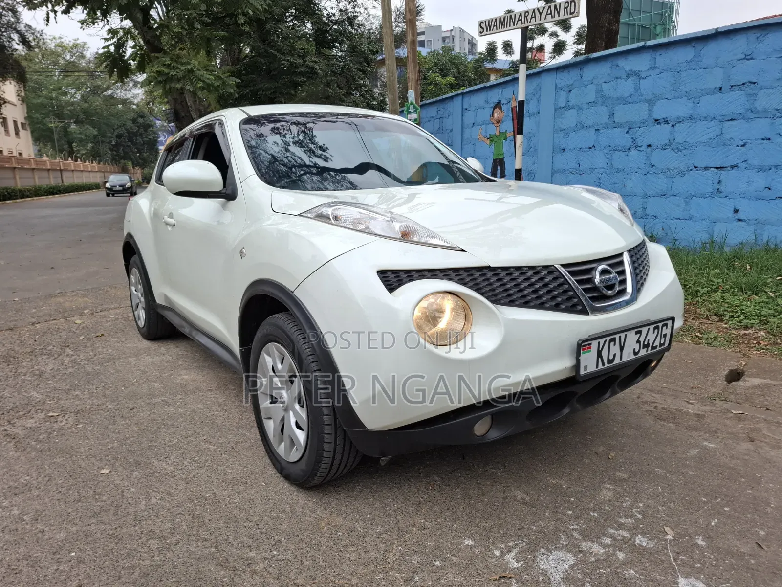Nissan Juke 2012 White