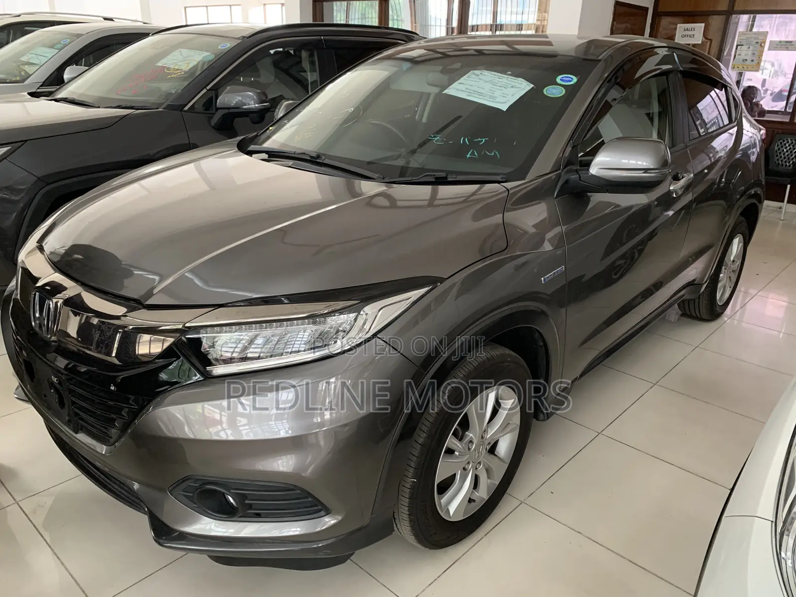 Honda Vezel 1.5 Hybrid 4WD 2019 Gray