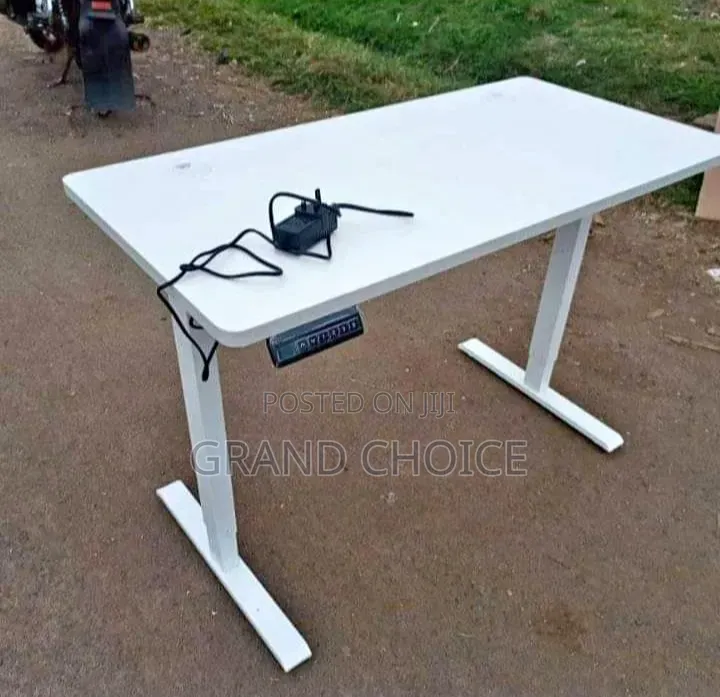 1.2m White Electric Adjustable Tabel