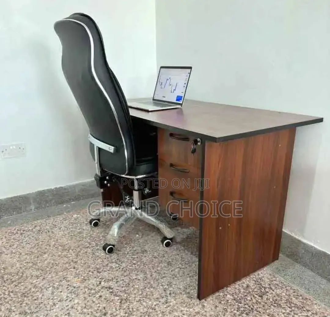 1.2m Darkbrown Desk With Leather Chair