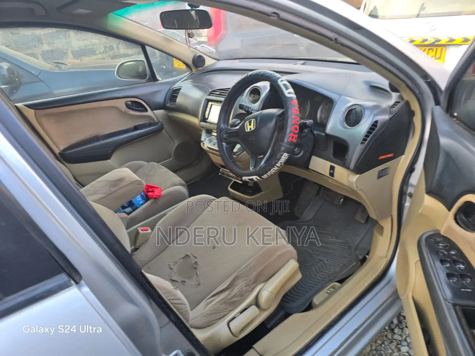 Honda Stream 2007 Silver