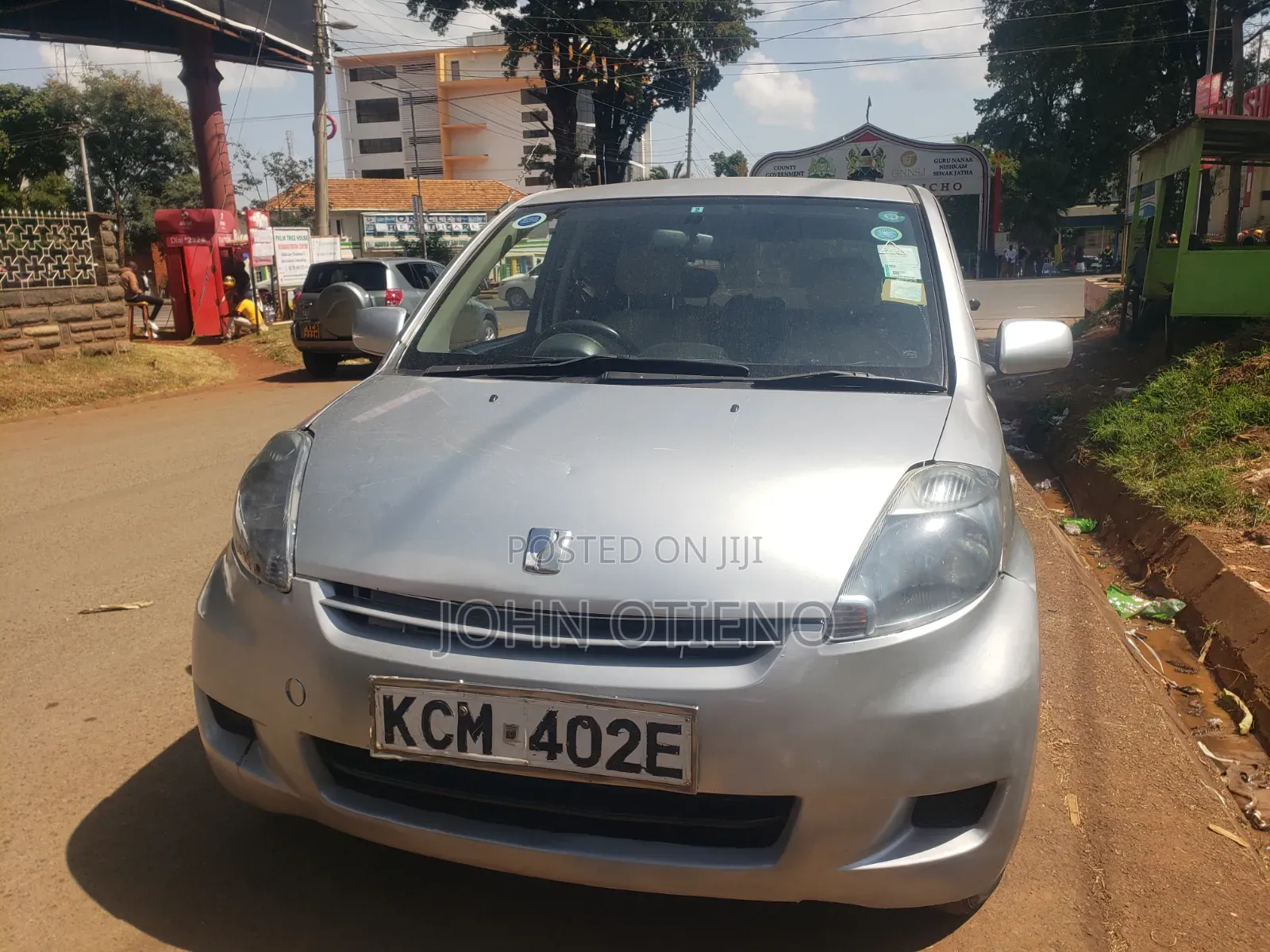 Toyota Passo 2010 Silver
