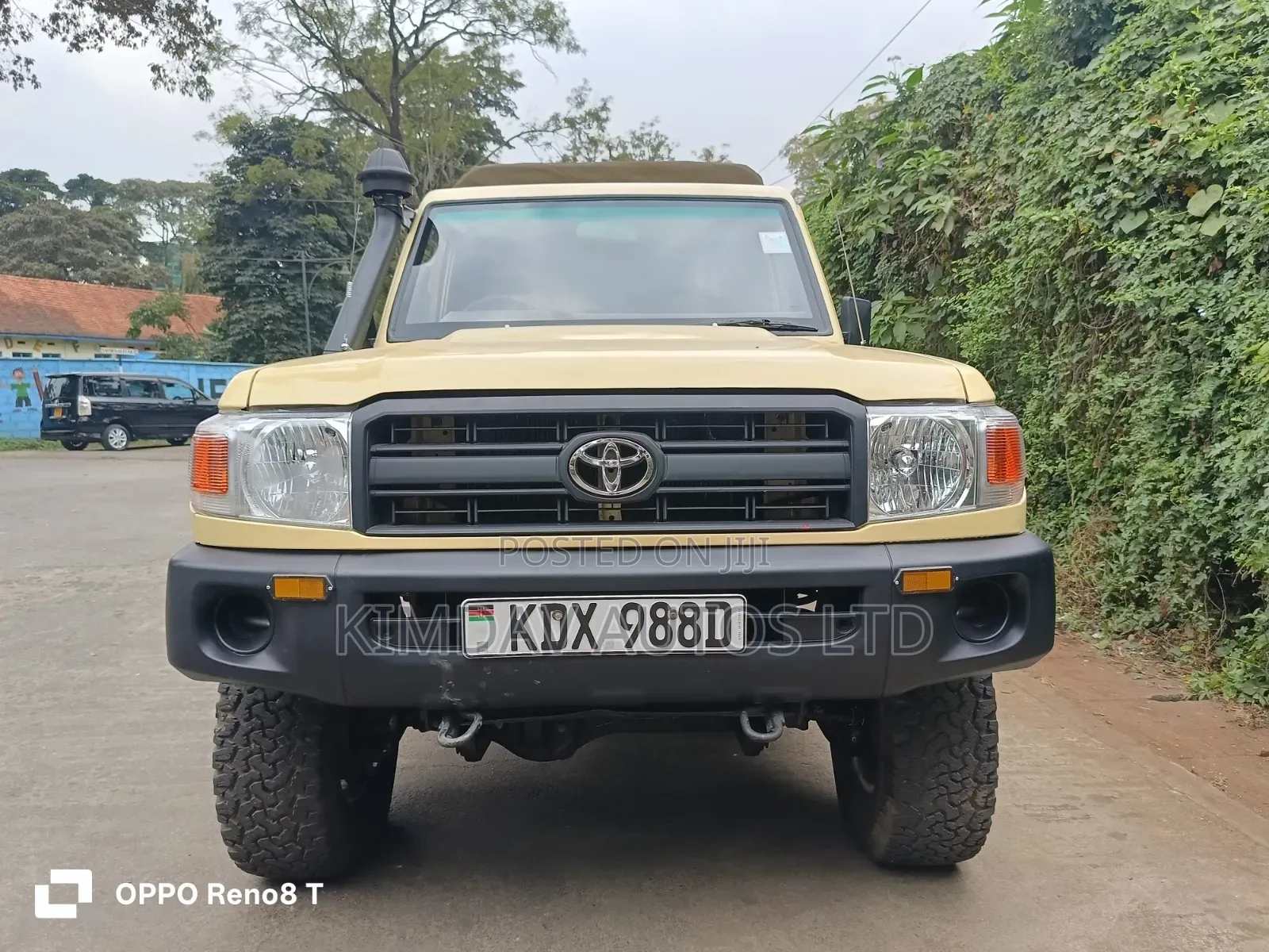 Toyota Land Cruiser 2005 Beige