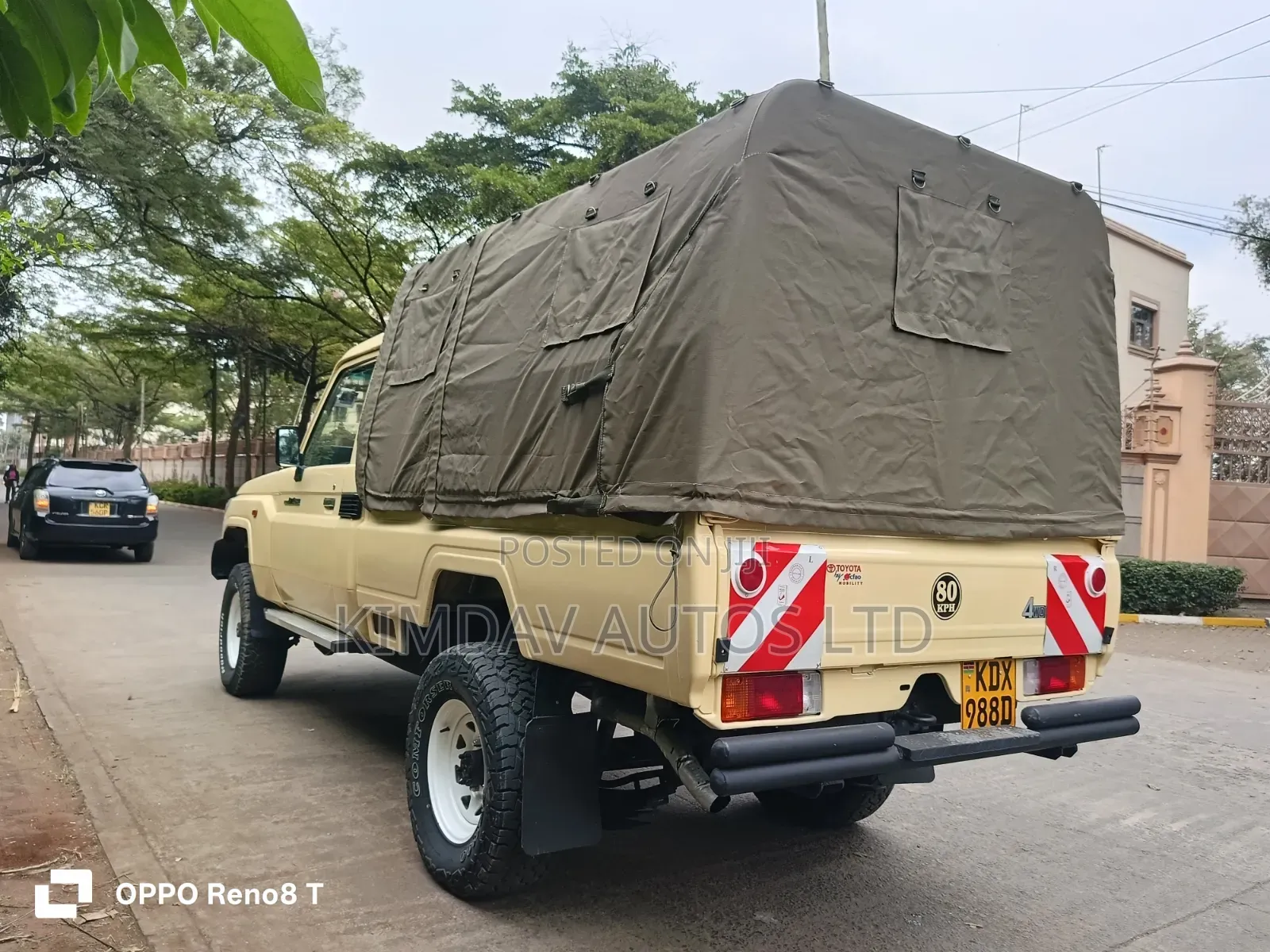 Toyota Land Cruiser 2005 Beige