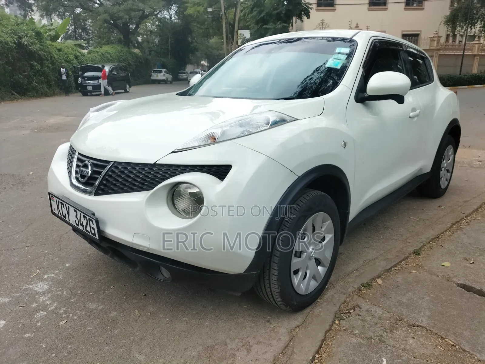 Nissan Juke 2012 White