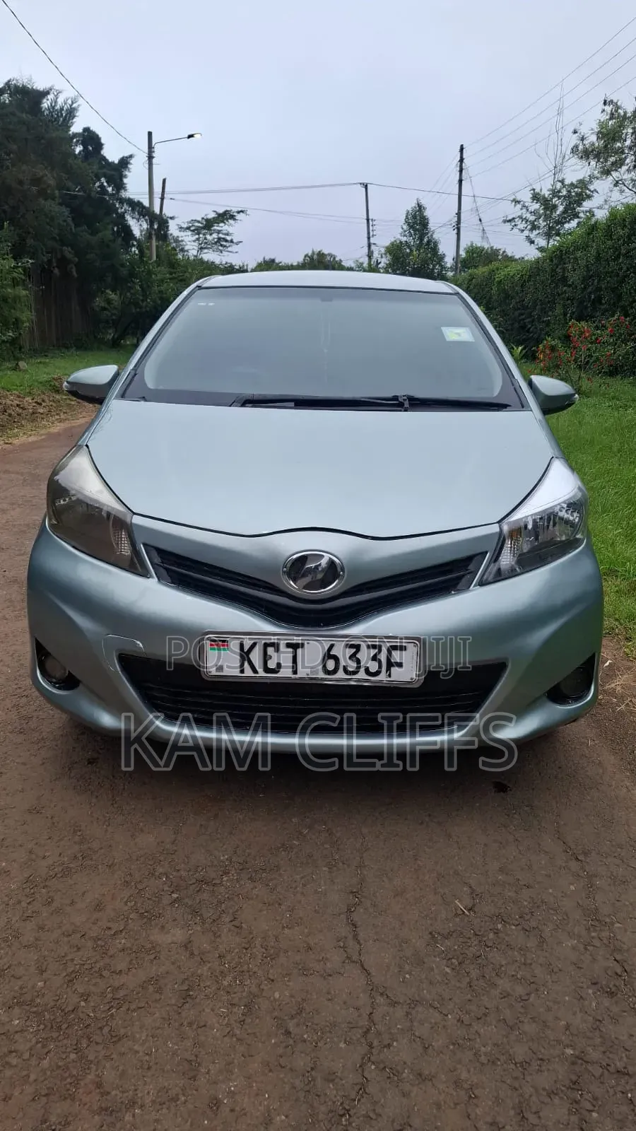 Toyota Vitz 2012 Green