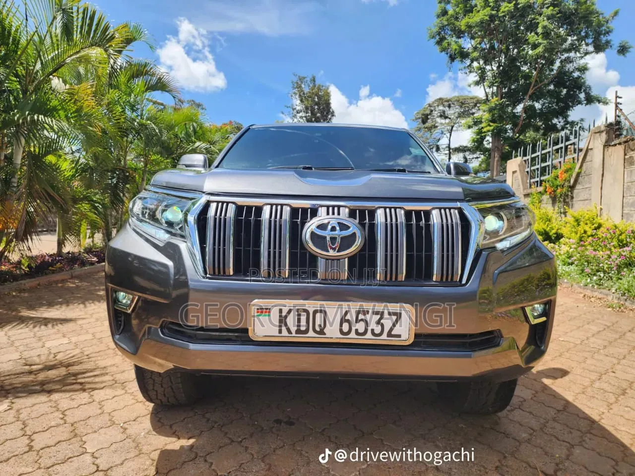 Toyota Land Cruiser Prado 2010 Gray