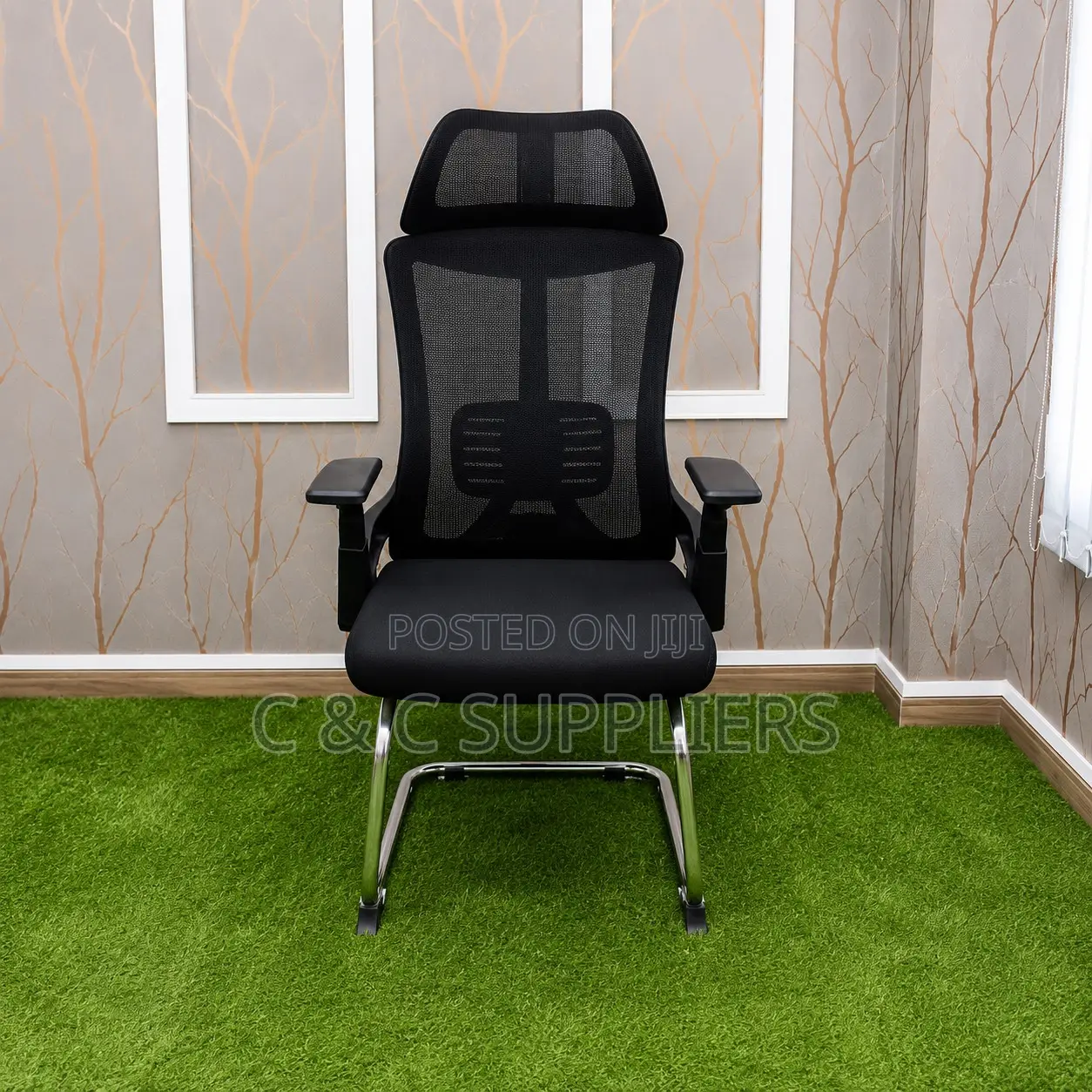 Modern Ergonomic Mesh Guest Chair.