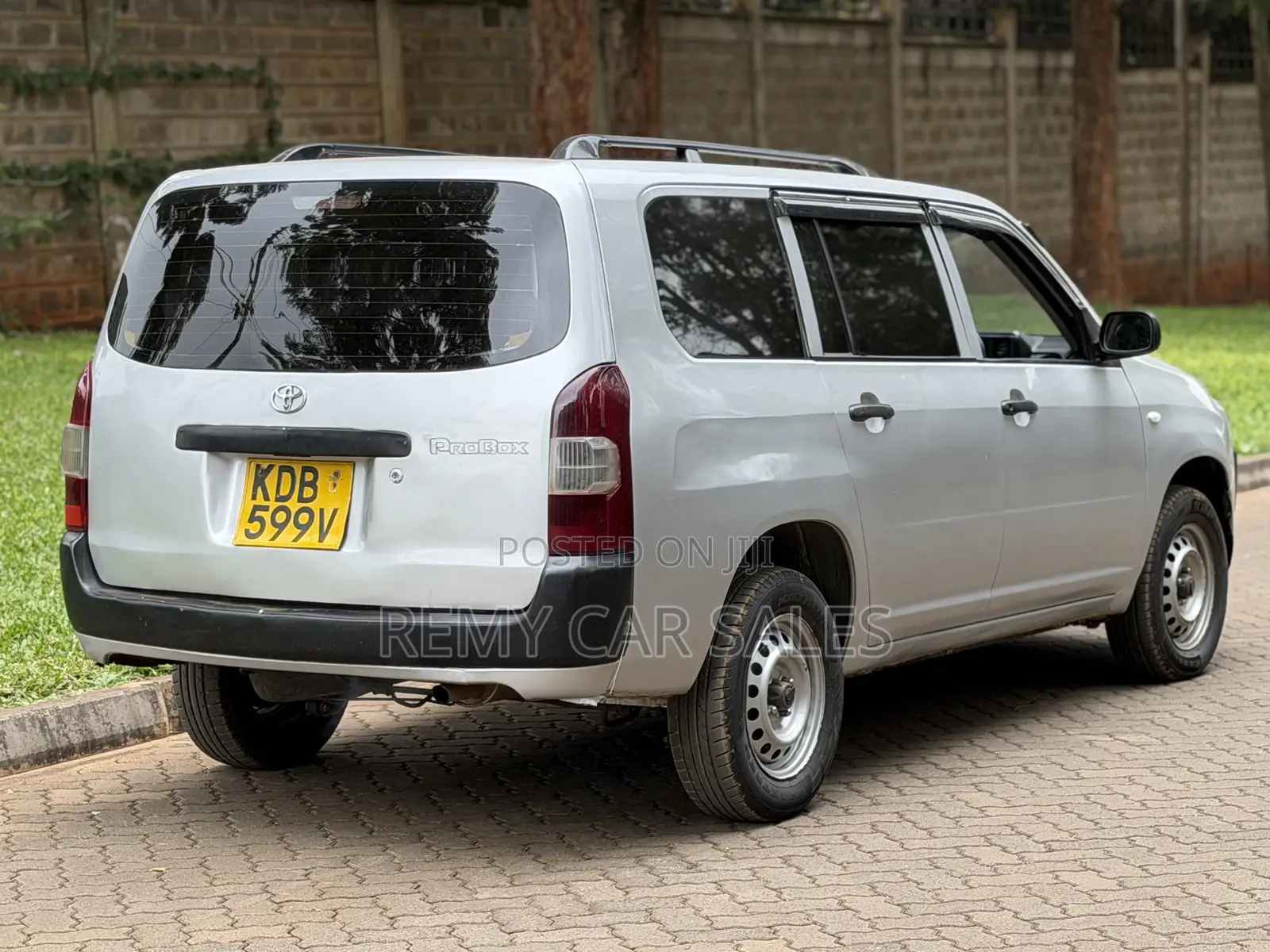Toyota Probox 2014 Silver