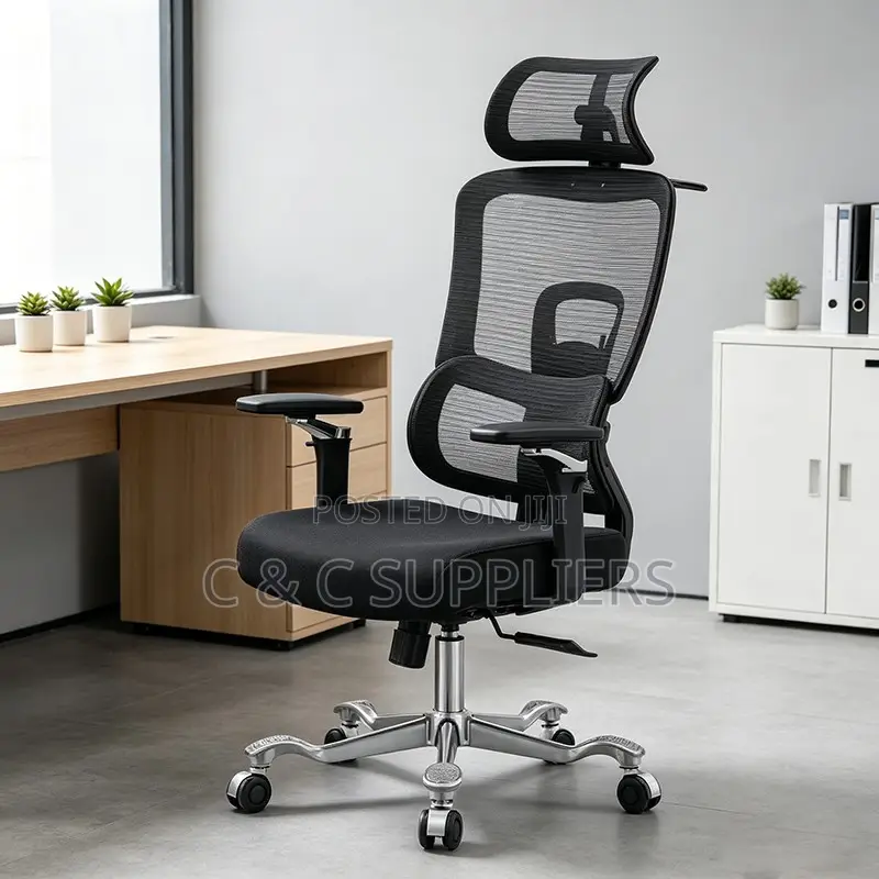 Ergonomic High Back Swivel Seat.