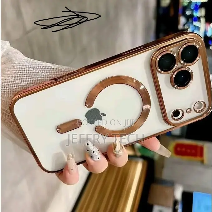 iPhone 17promax Silicone Gold Full Lens