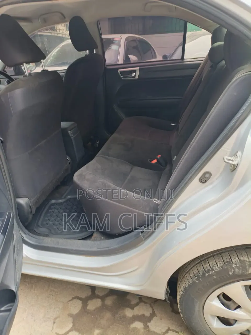 Toyota Axio 1.5 G 2WD 2016 Silver