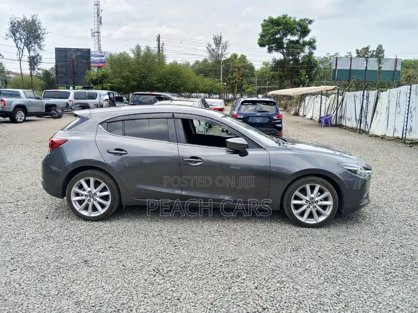 Mazda Axela 2018 Gray