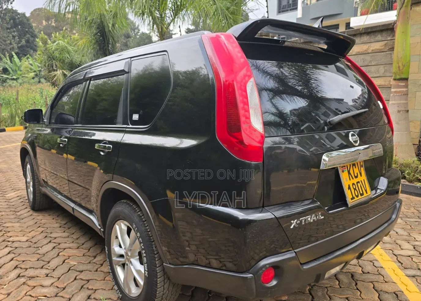 Nissan X-Trail 2012 Black
