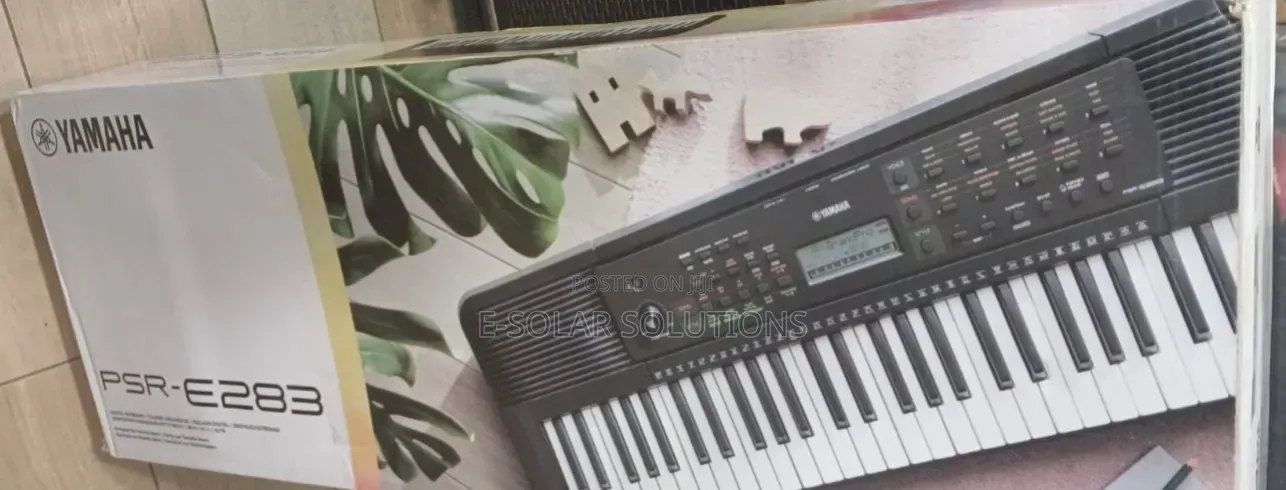 Yamaha Keyboard 283
