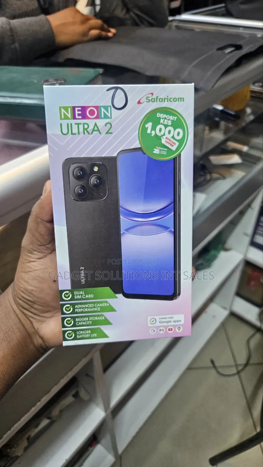 New Neon Ultra 32 GB Black