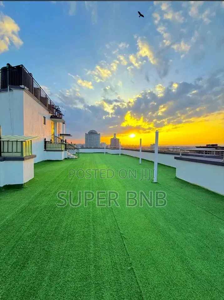 Stunning 1 Bedroom Airbnb Apartment in Westlands Nairobi Sarit Centre