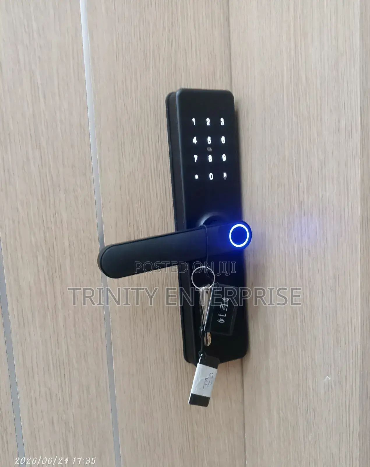 Intelligent Fingerprint Password Smart Lock Digital Door Lock