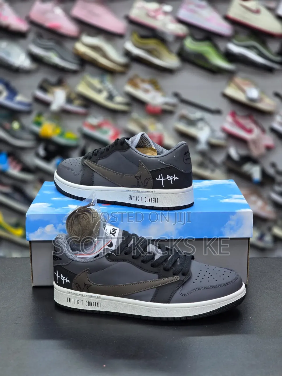 Air Jordan 1 Traviss Scott Utopia Sneakers