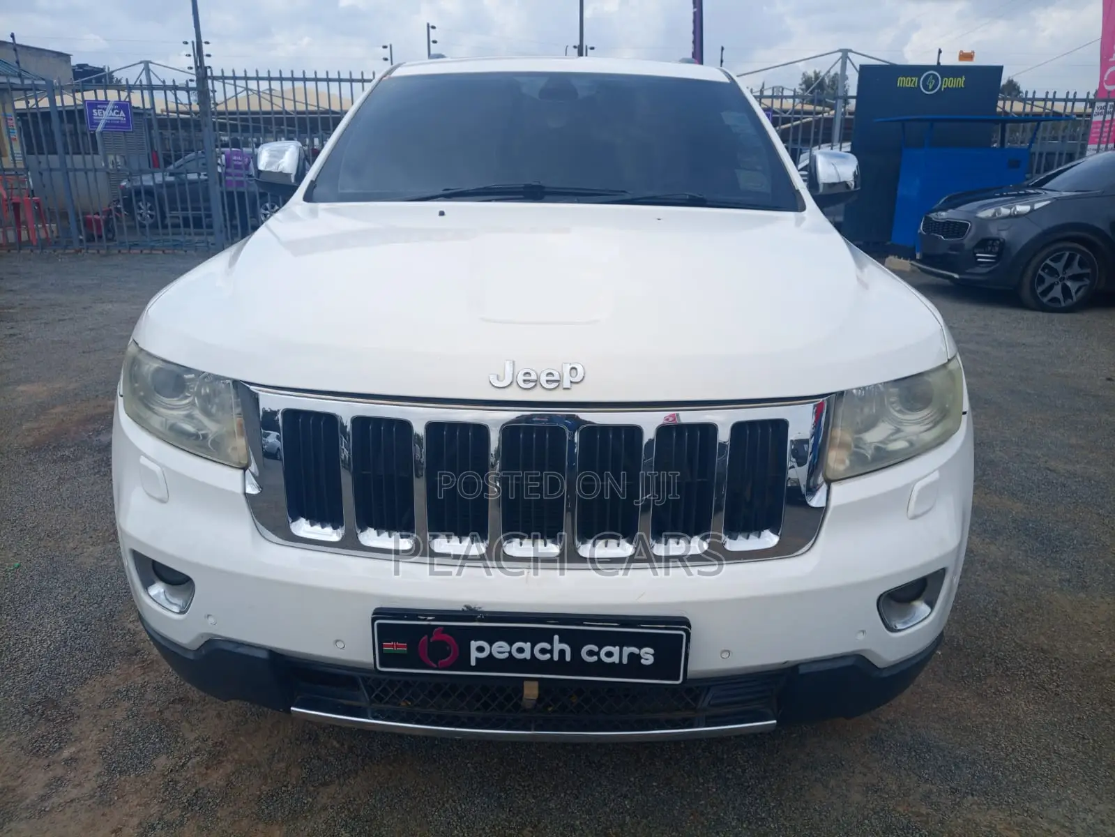 Jeep Grand Cherokee 2012 White