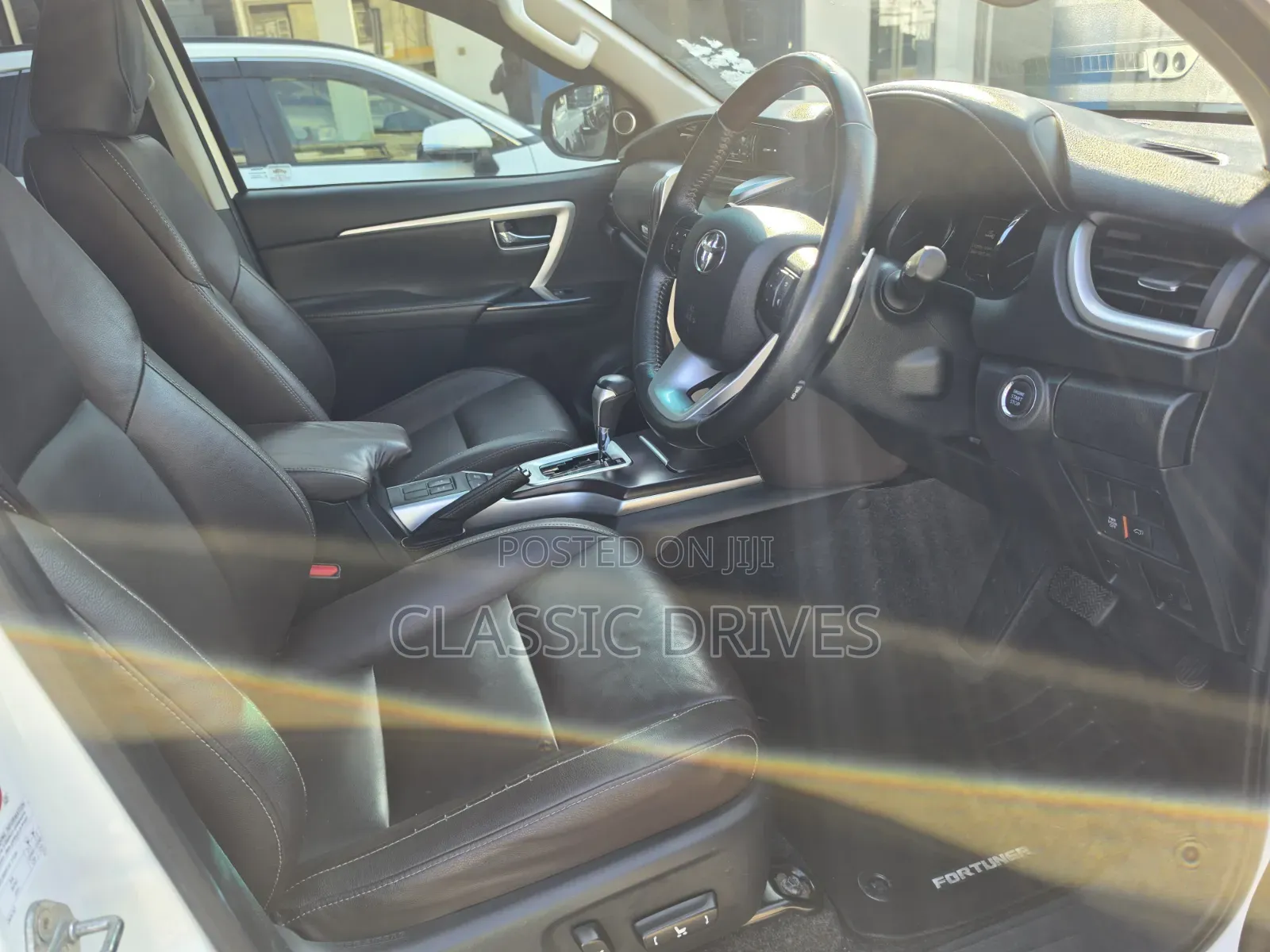 Toyota Fortuner 2019 White