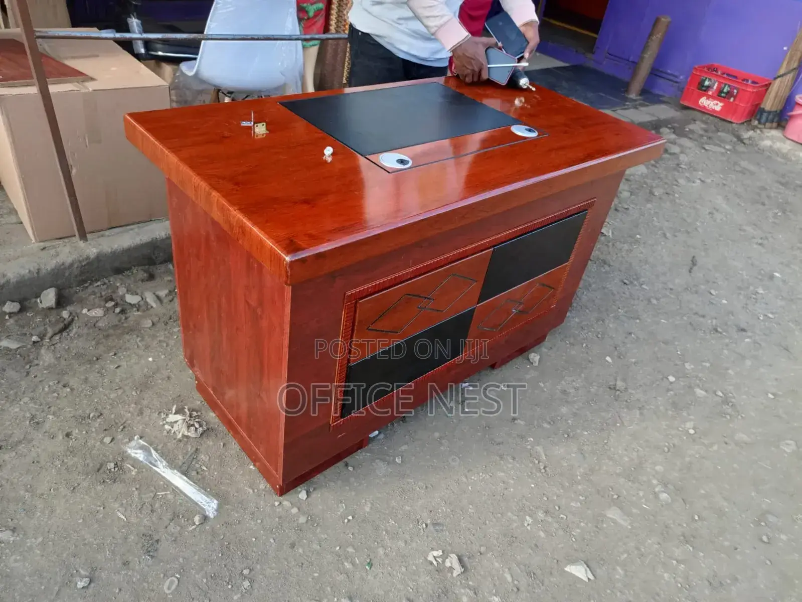 Mmahogany Executive Office Desk