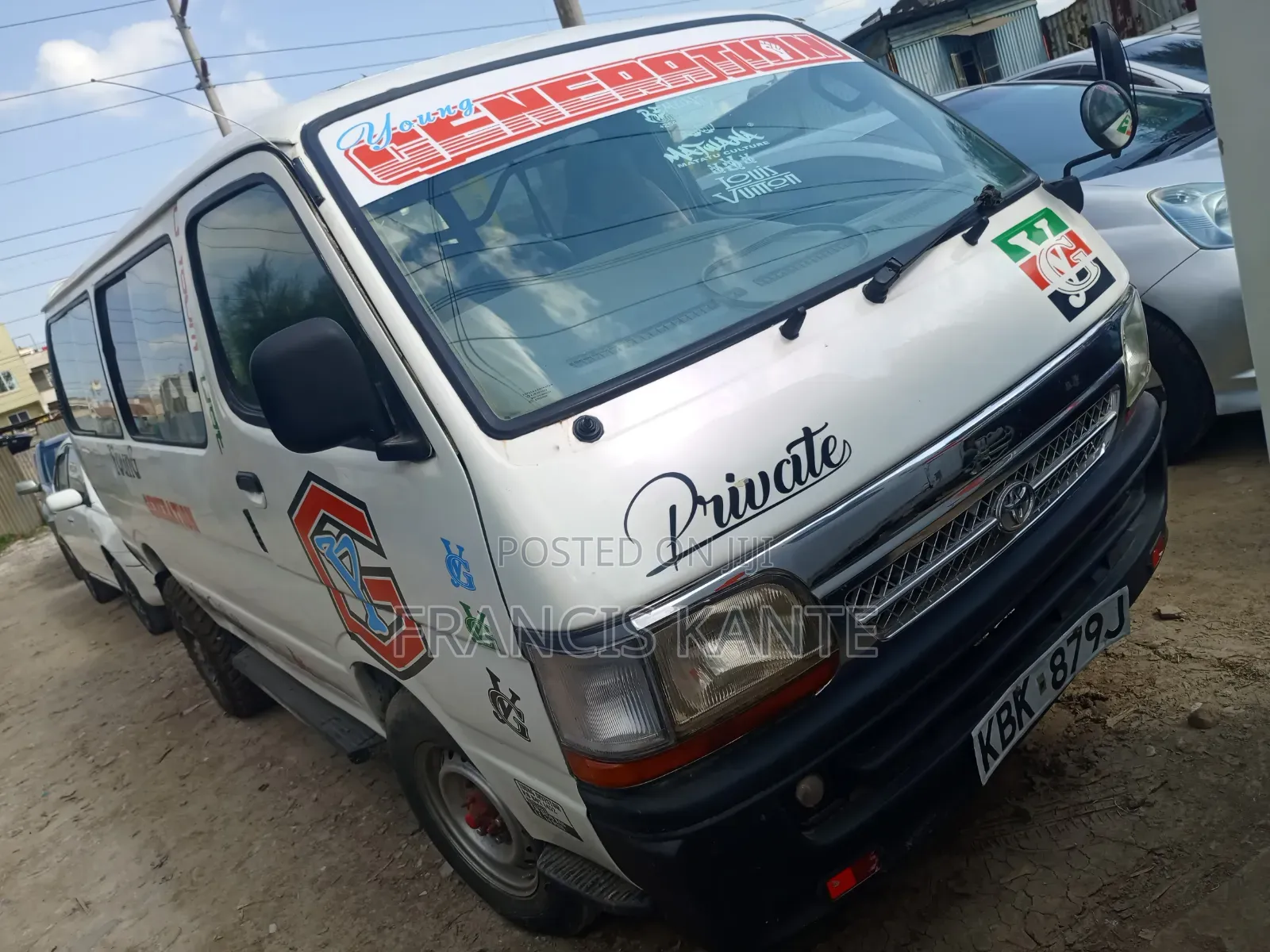 Toyota HiAce 2002 White