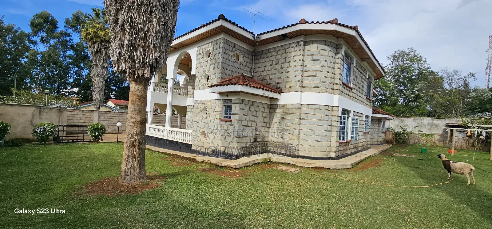 5bdrm Mansion in Reale Elgon View for sale