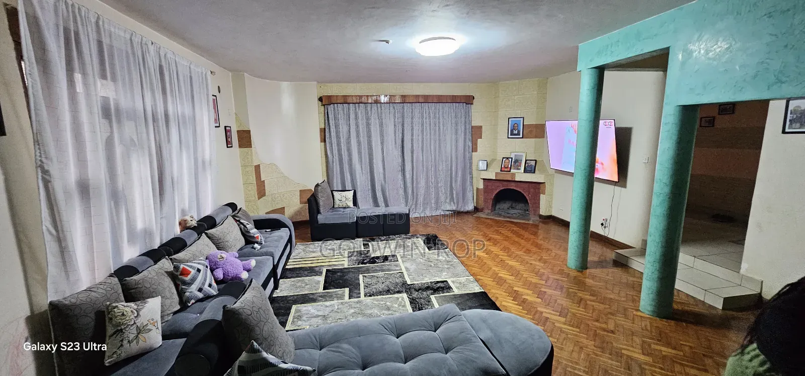 5bdrm Mansion in Reale Elgon View for sale