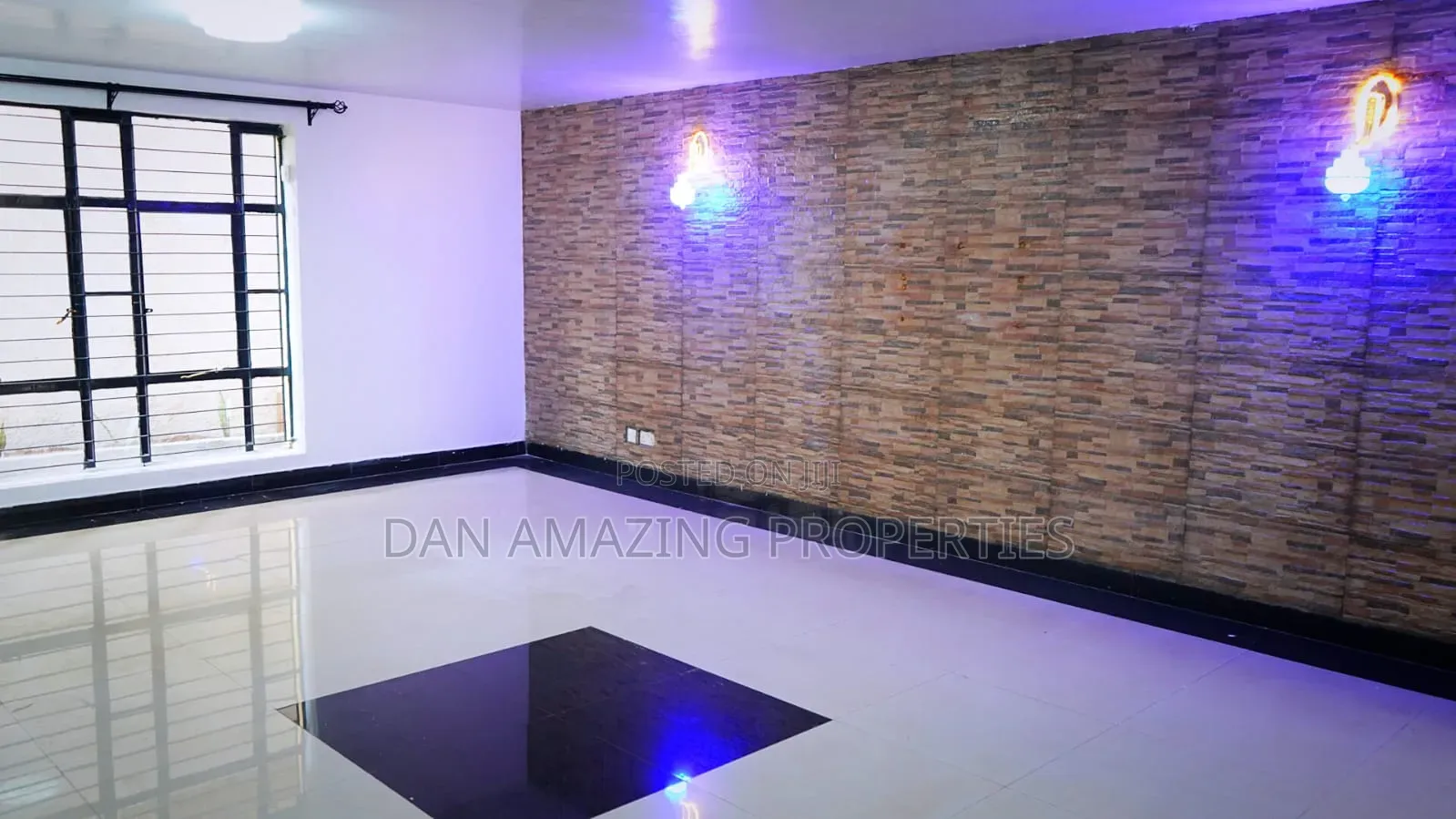 3bdrm Apartment in Garden City, Thome for sale