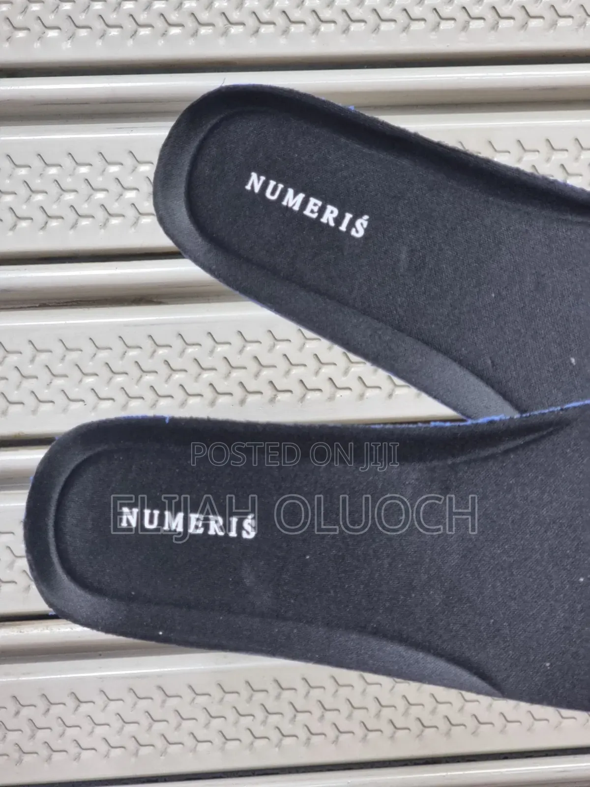 Numeriś Atelier Acrylic Black White Is Now Available From Size 40-45
