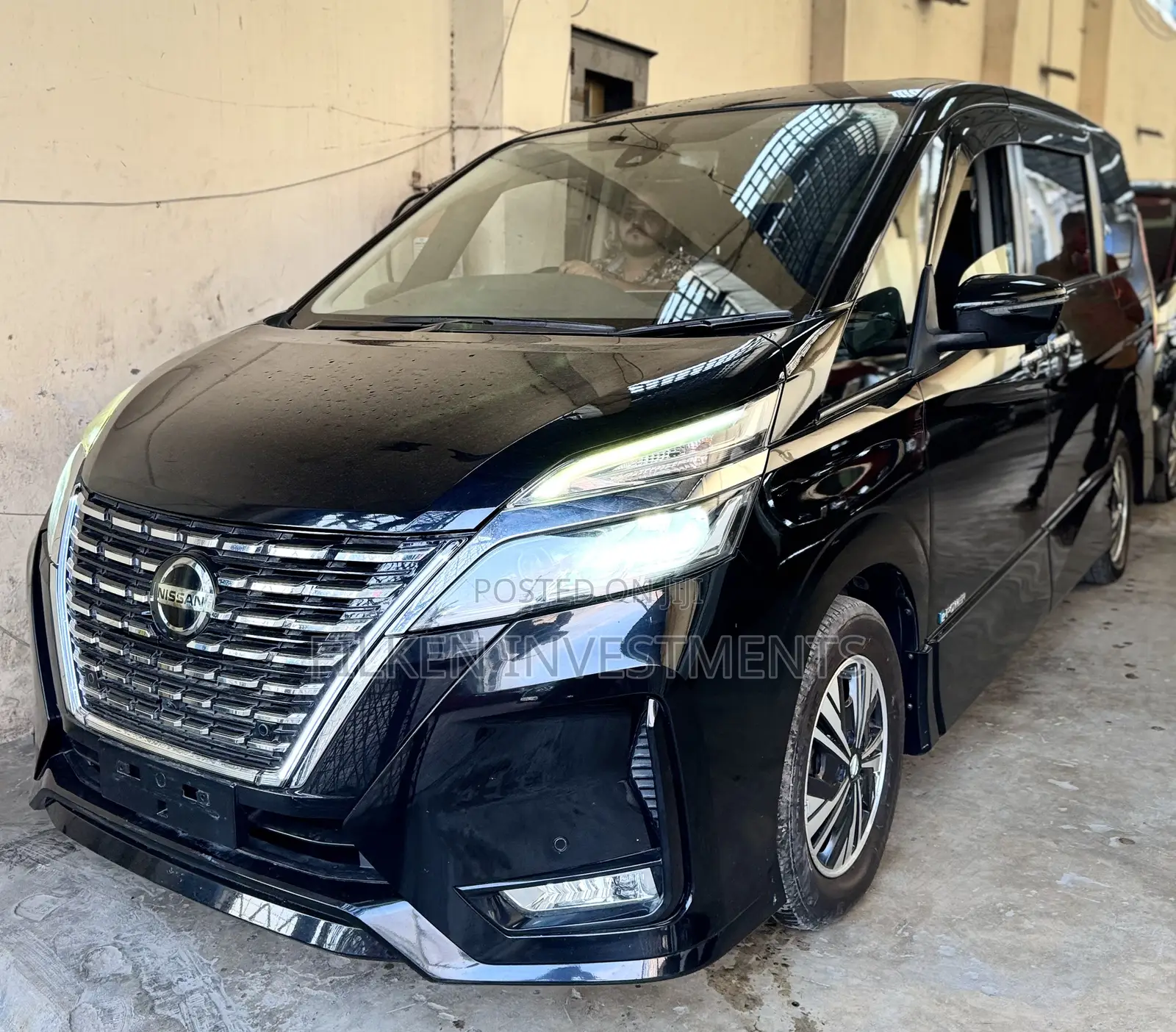 Nissan Serena 2020 Black