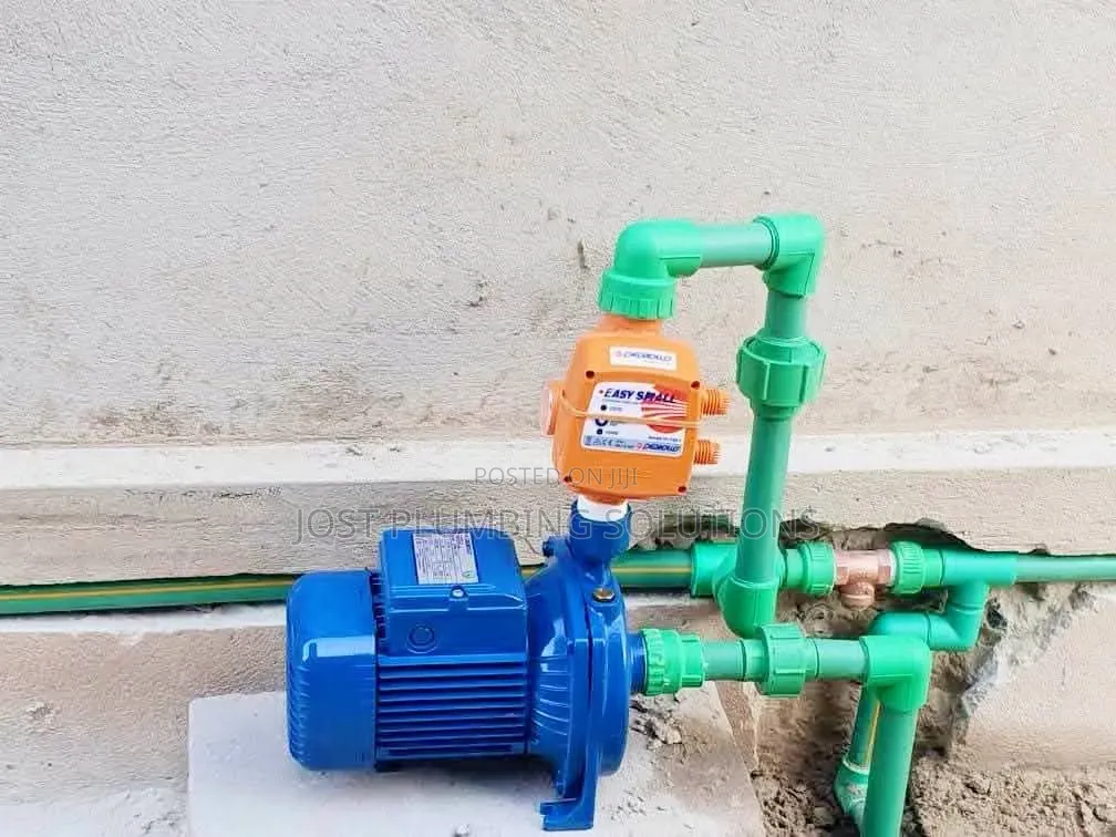 “Pipe Burst? Call Now – Fast Fix Before Damage Spreads”