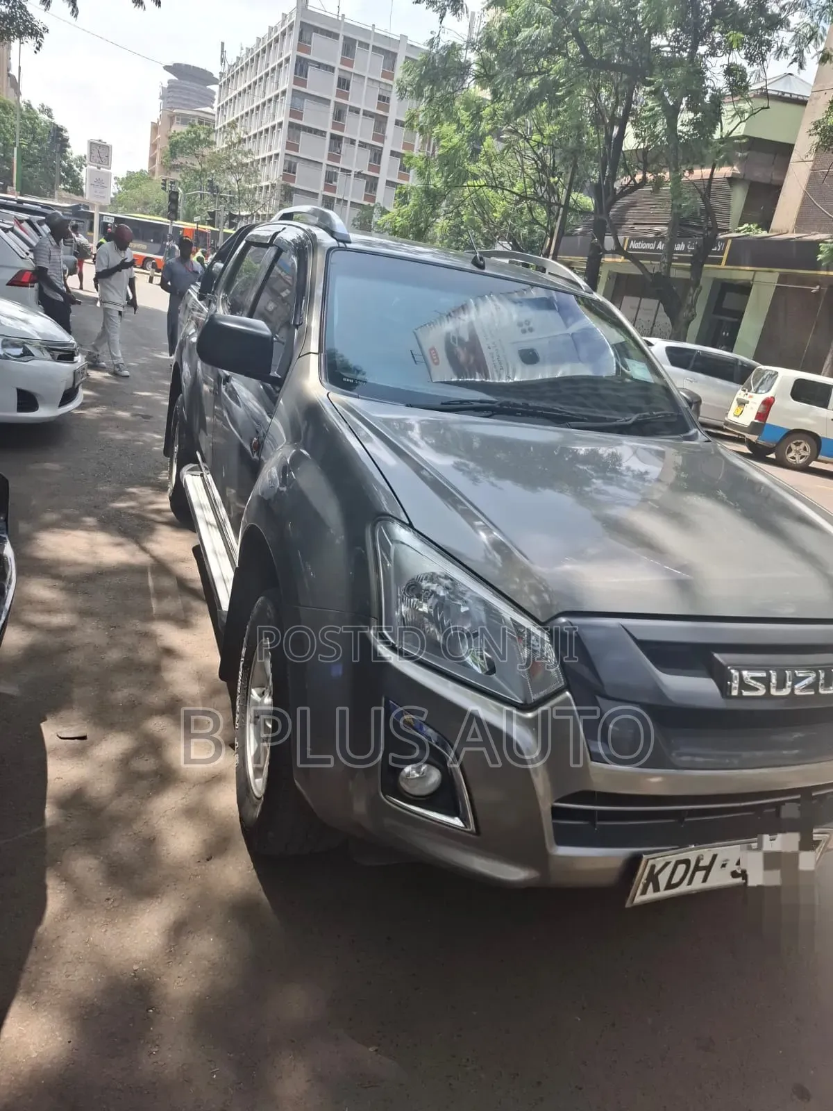 Isuzu D-MAX 2022 Gray