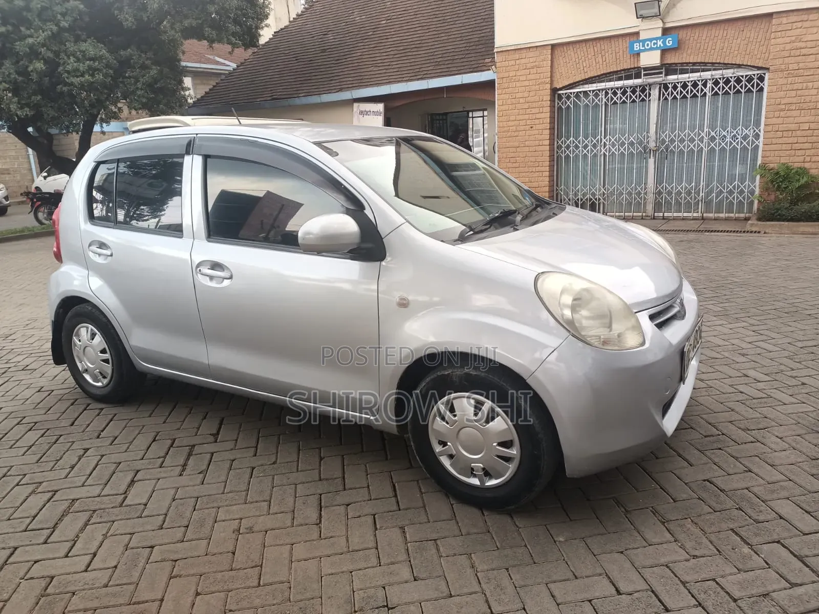 Toyota Passo 2014 Silver