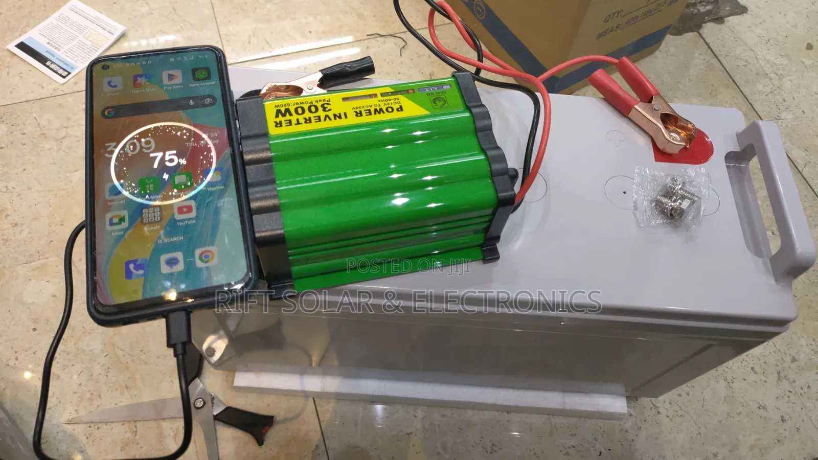 100 Watts - 100ah Battery - 300w Inverter - 10a Controller - 10m Cable