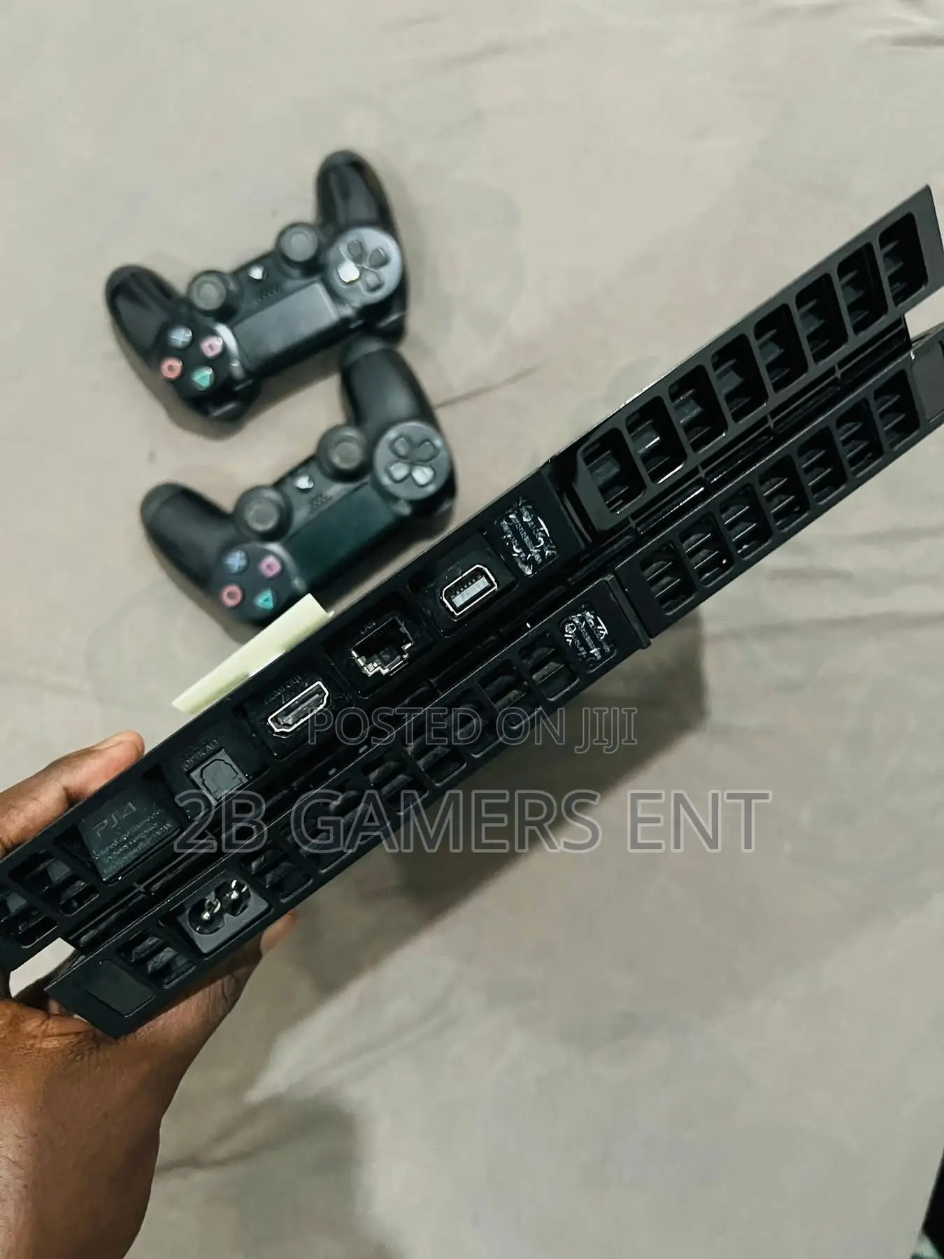 Standard Ps Chipped Plus 8 Games Console
