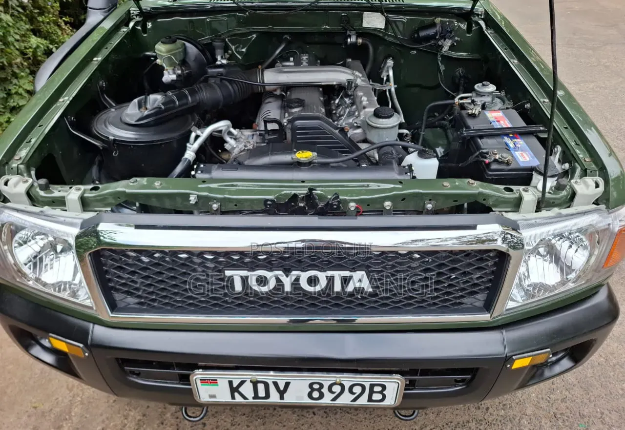Toyota Land Cruiser 2008 Green