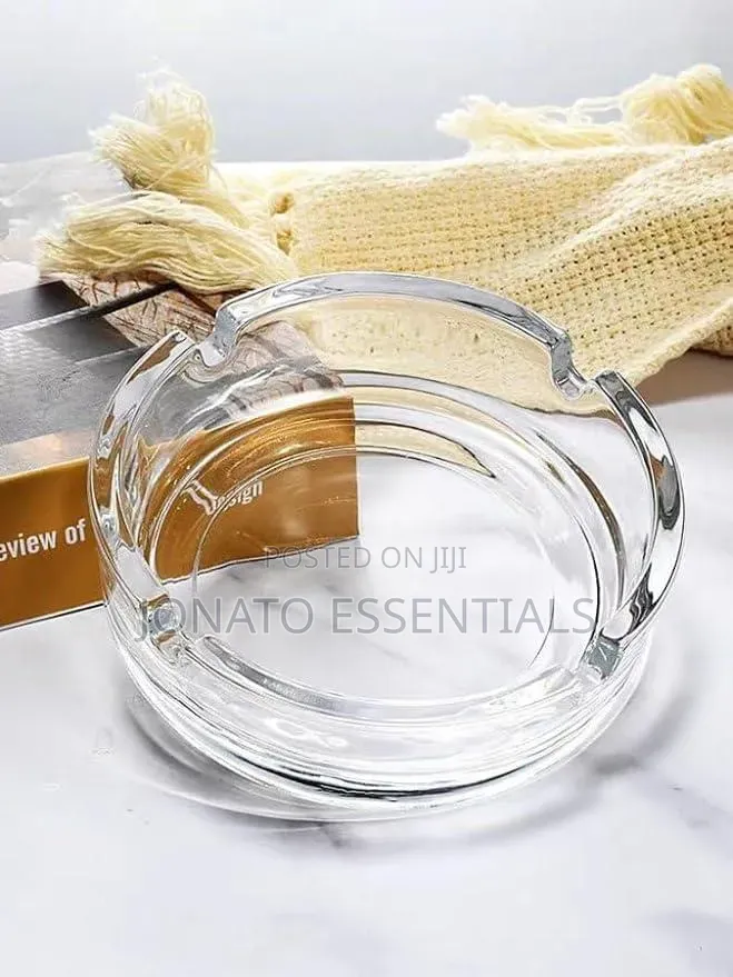 Premium Clear Glass Ashtray Heavy Duty Cigarette Holder