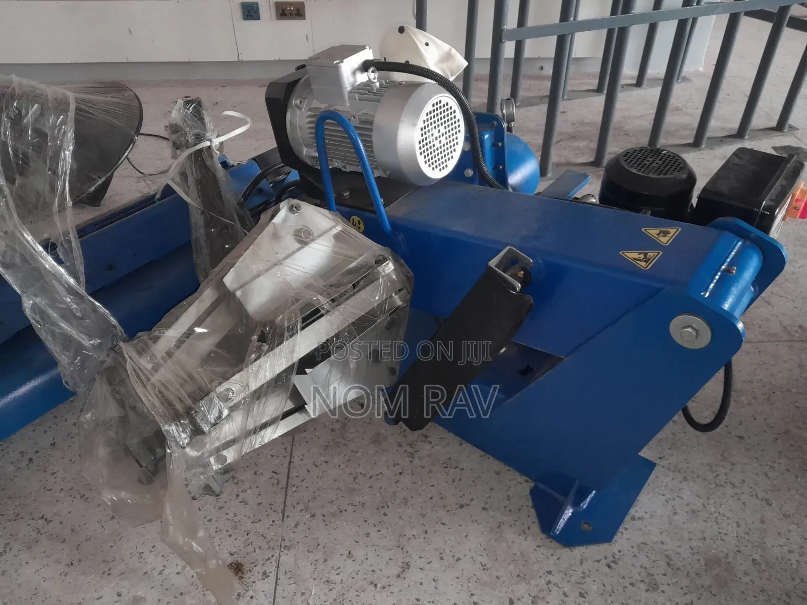 Truck Tyre Changer