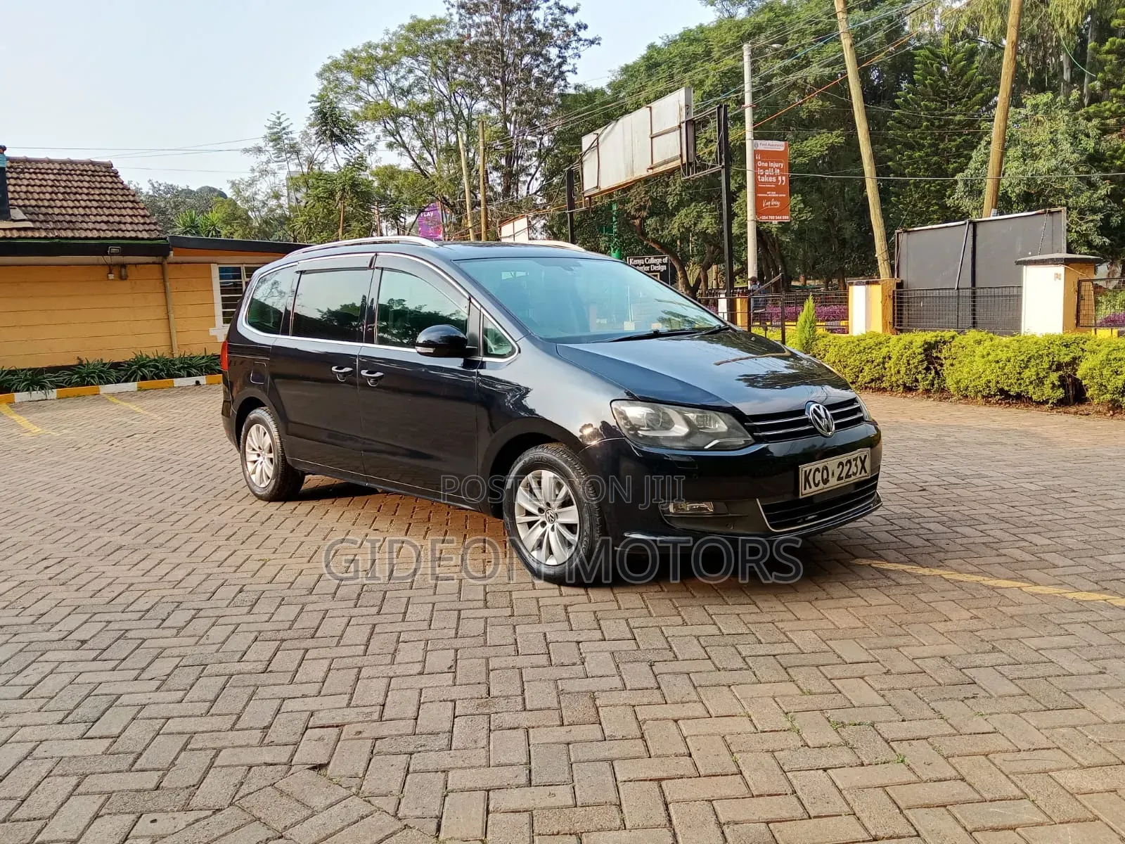 Volkswagen Sharan 2011 Black