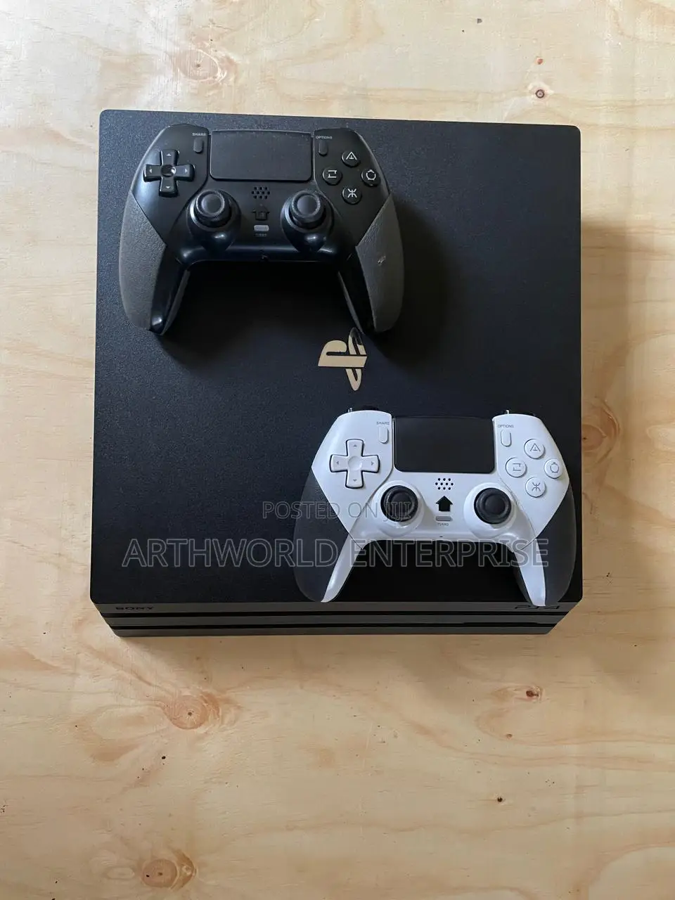 Sony Playstation 4 Pro | Ps4 Pro Console + 2 Pads