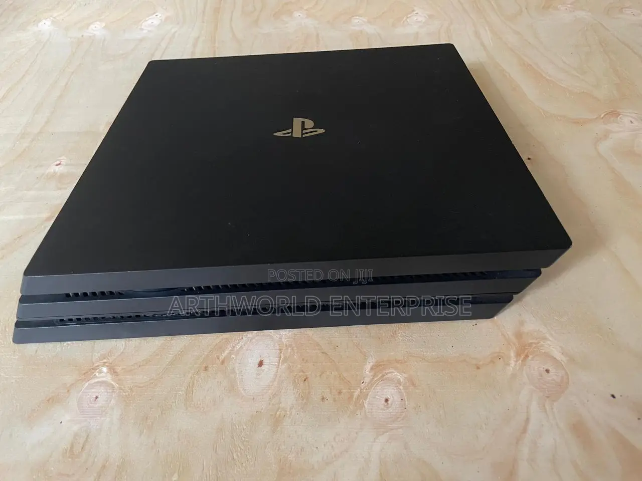 Sony Playstation 4 Pro | Ps4 Pro Console + 2 Pads