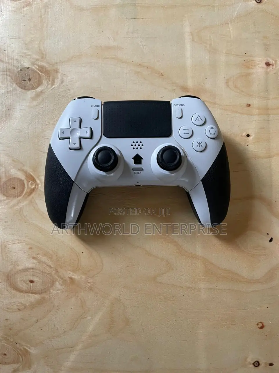 Sony Playstation 4 Pro | Ps4 Pro Console + 2 Pads
