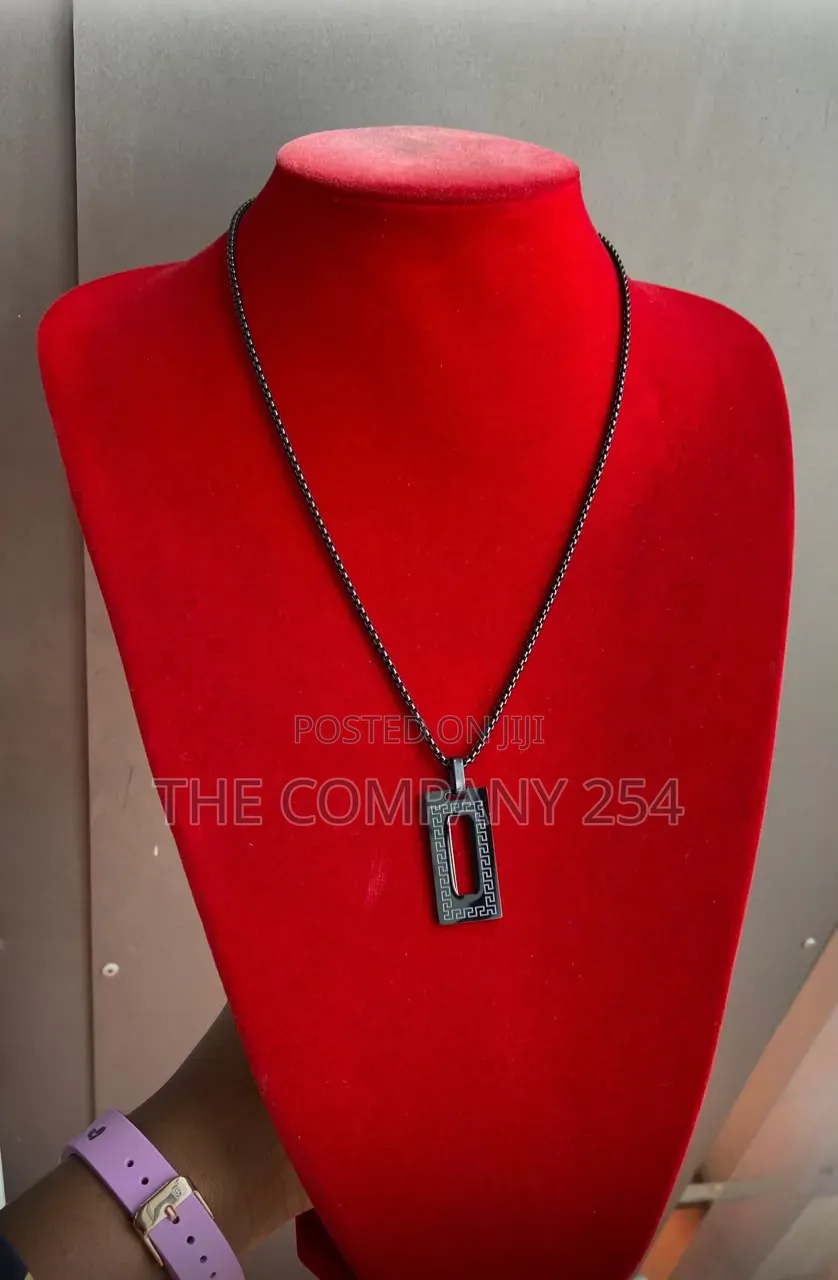 *Men* Chains Stainless Steel Fade/Tarnish Free Casual Chains