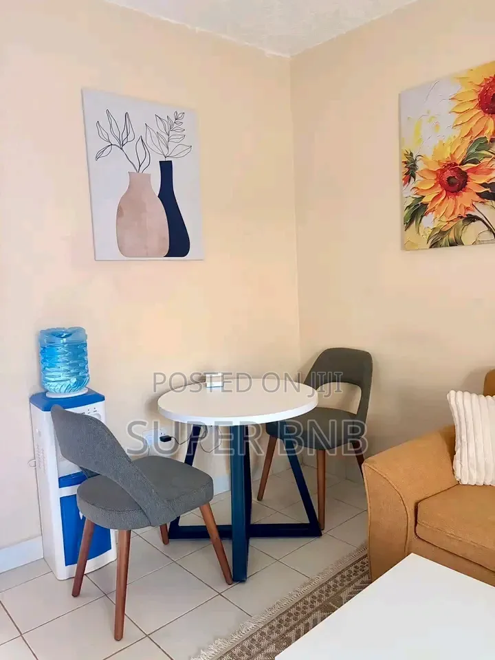 2 Bedroom Airbnb Embu. Town Near Kenya School of Government Embu